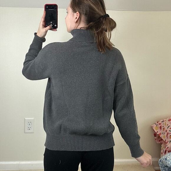 Madewell Gray Turtle Neck Sweater - Picture 2 of 5